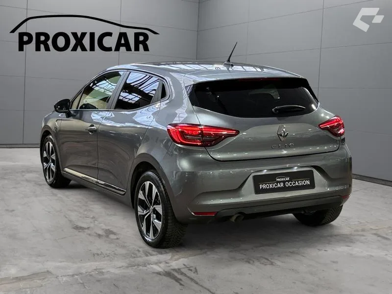 Renault Clio 2023 — photo 4