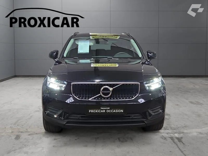 Volvo XC40 2022 — photo 2