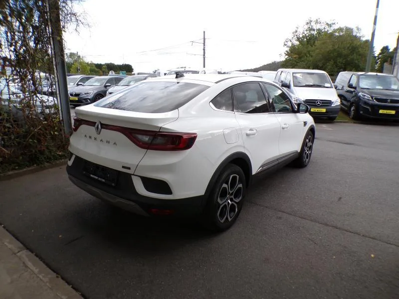 Renault Arkana 2023 — photo 4