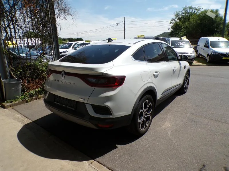 Renault Arkana 2023 — photo 4