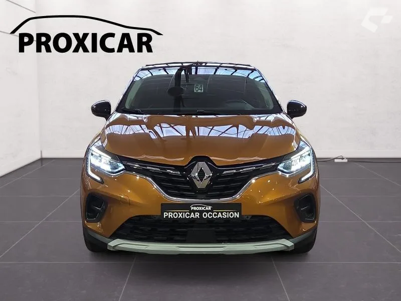 Renault Captur 2021 — photo 2