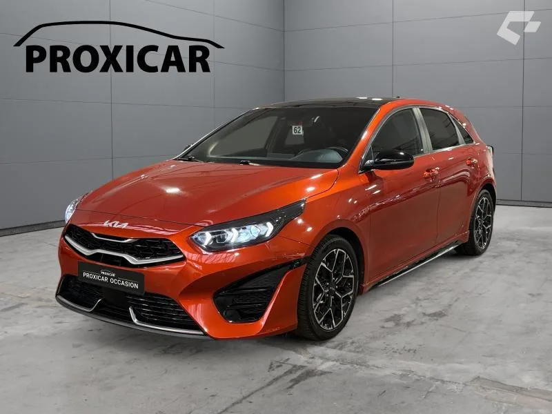 Kia Ceed 2023 — photo 1
