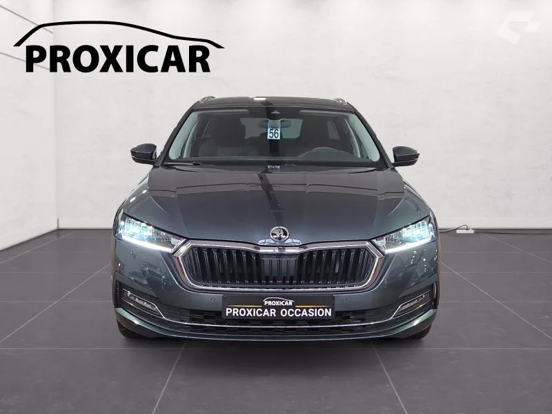 Skoda Octavia 2022 — photo 2