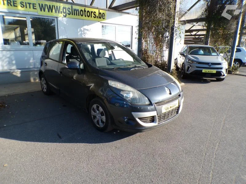 Renault Scenic 2010 — photo 3