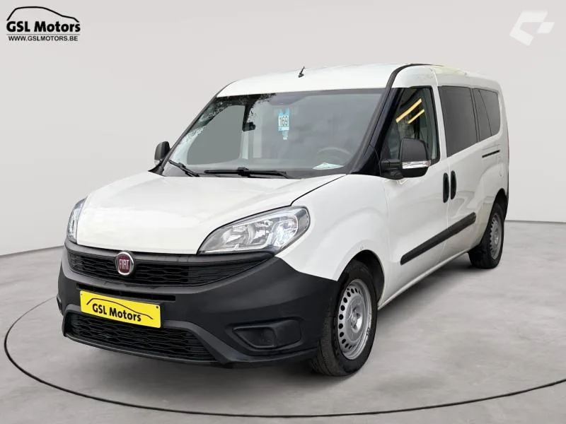 Fiat Doblo 2017 — photo 1