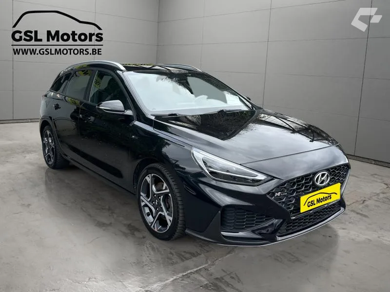 Hyundai i30 2022 — photo 3