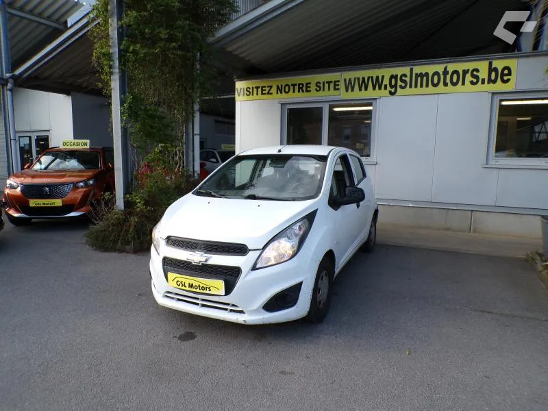 Chevrolet Spark 2013 — photo 1