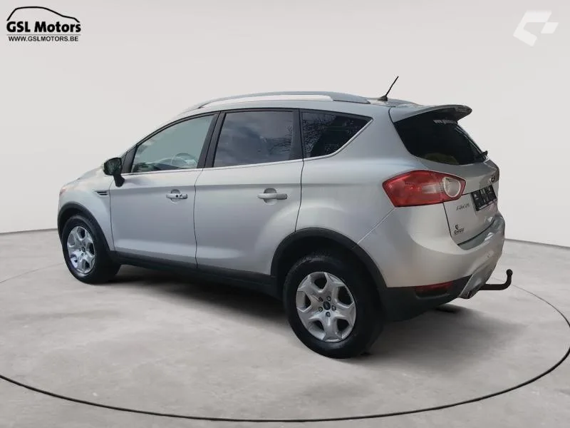 Ford Kuga 2013 — photo 3