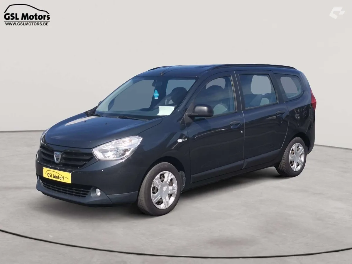 Dacia Lodgy 2017 — photo 1
