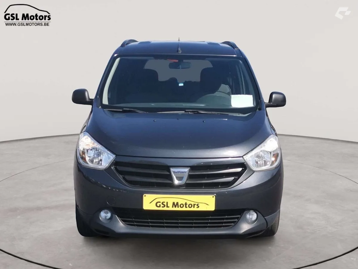 Dacia Lodgy 2017 — photo 2