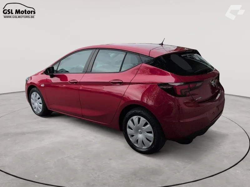 Opel Astra 2020 — photo 3