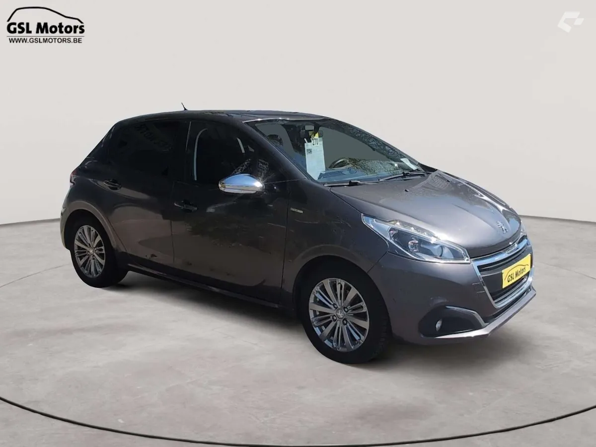 Peugeot 208 2018 — photo 3