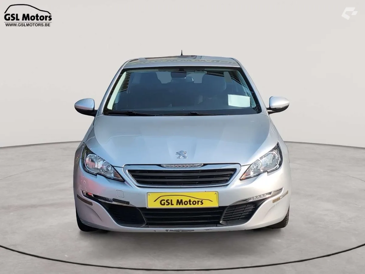 Peugeot 308 2016 — photo 2