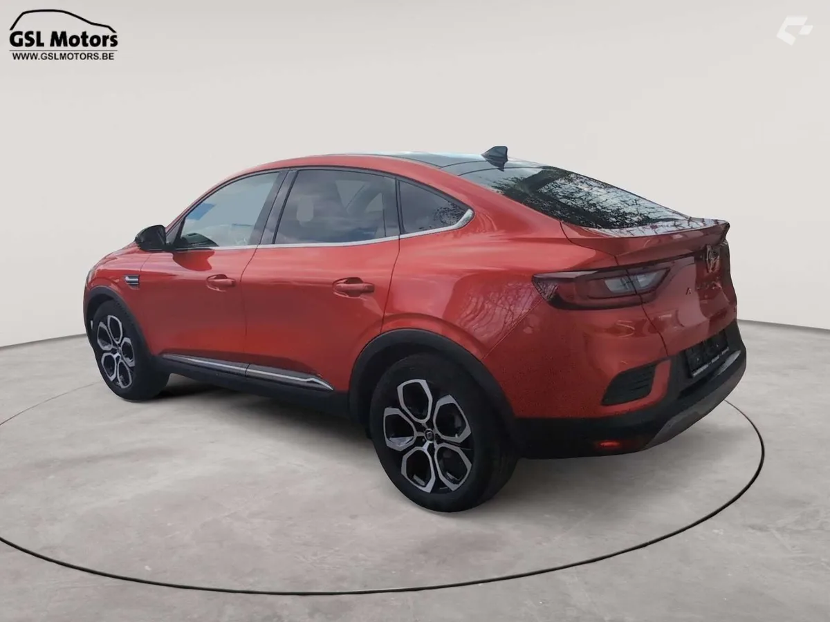 Renault Arkana 2022 — photo 4