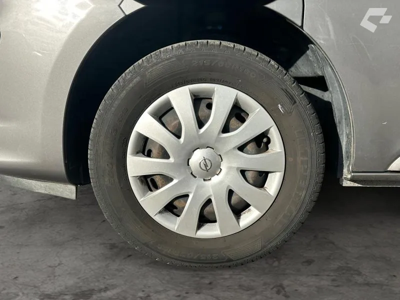 Opel Vivaro 2017 — photo 4