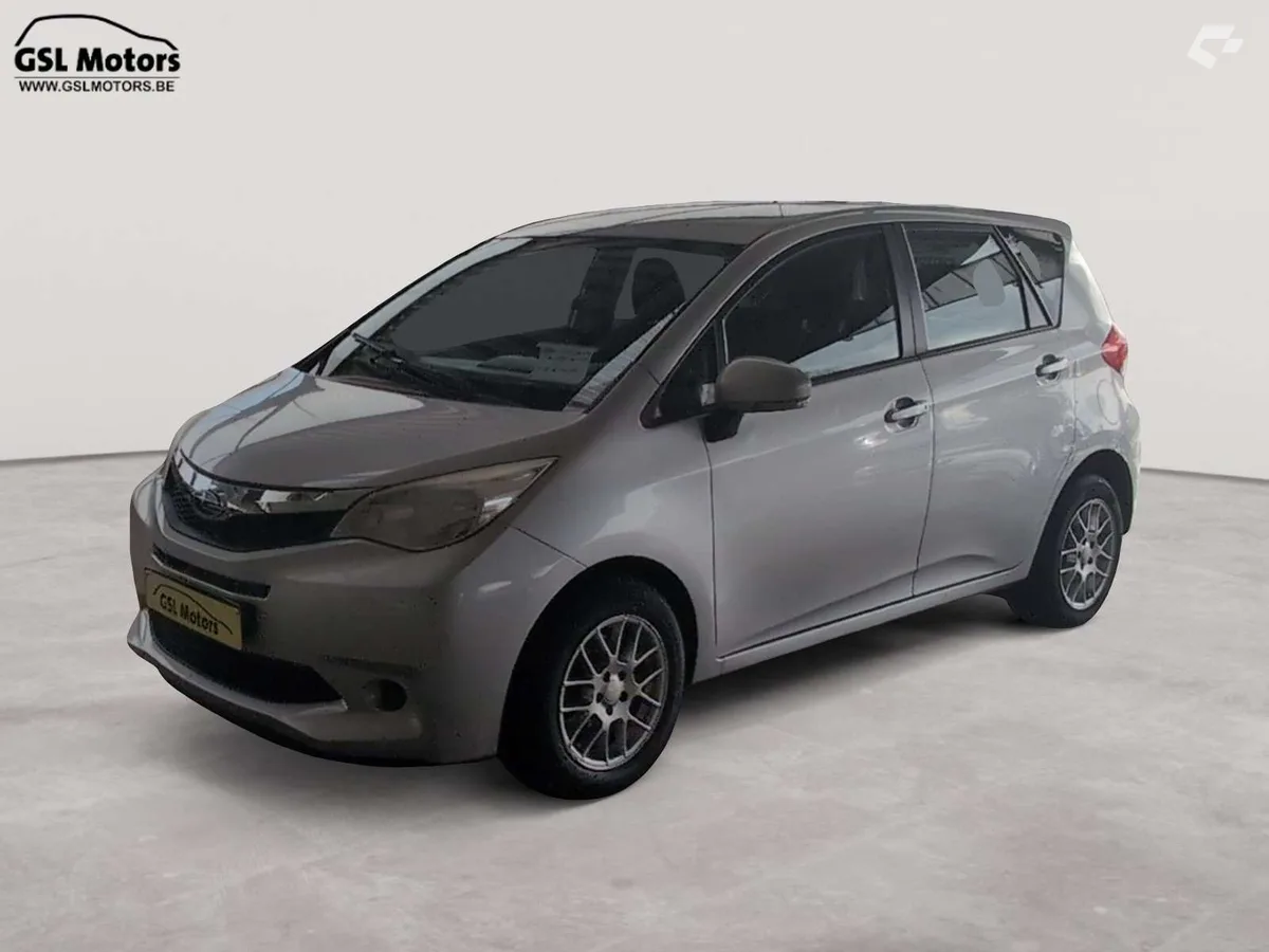 Subaru Trezia 2012 — photo 1
