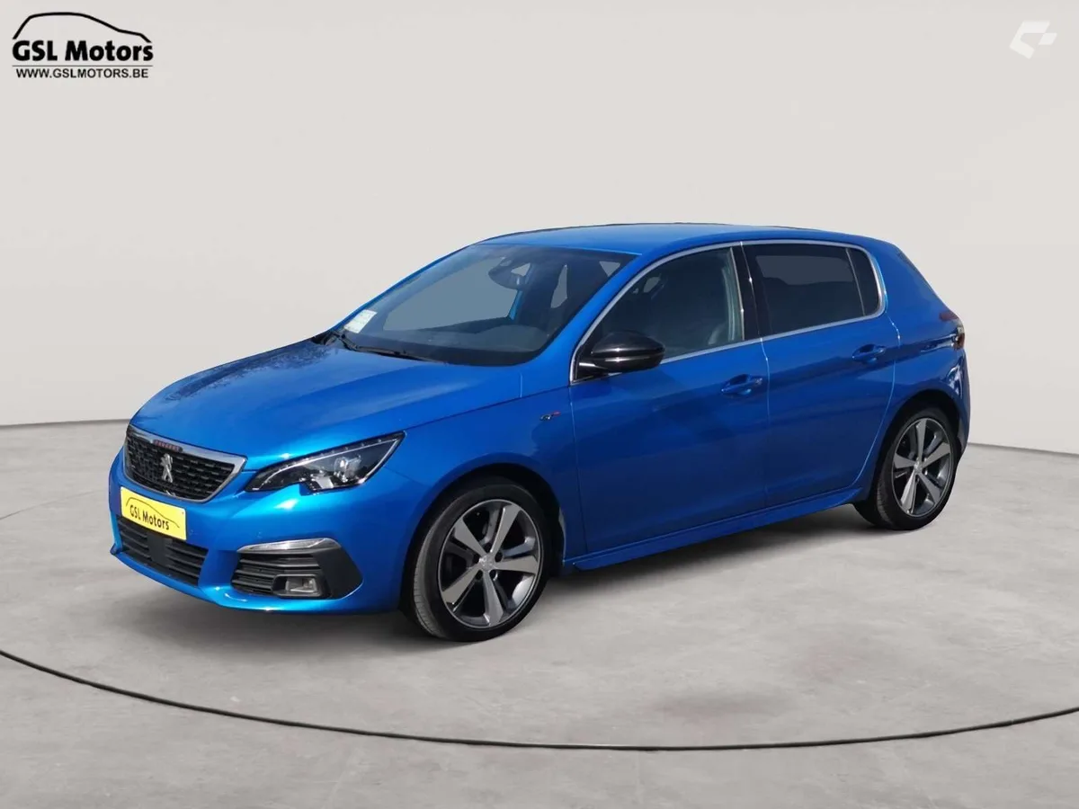Peugeot 308 2021 — photo 1