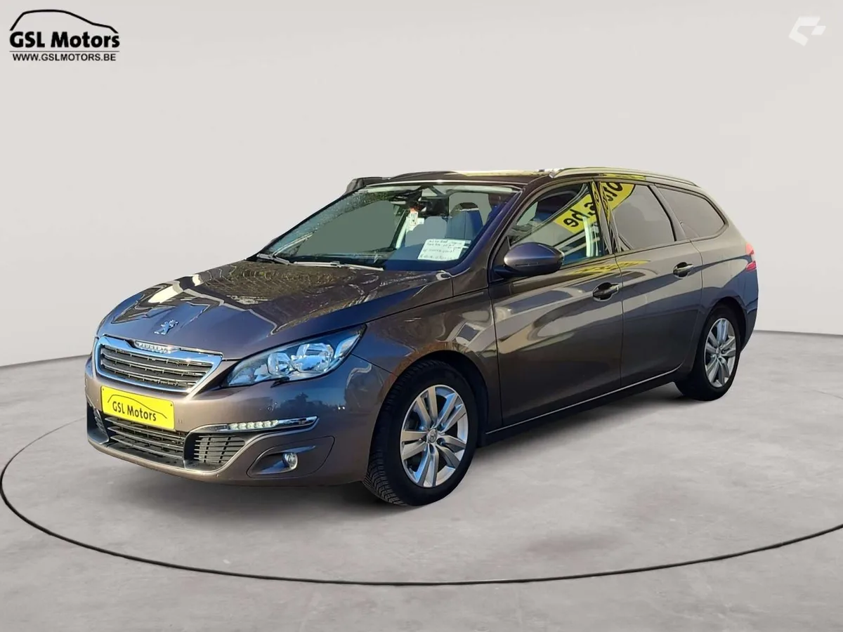 Peugeot 308 2016 — photo 1