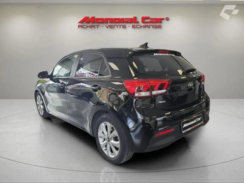 Kia Rio 2021 — photo 3