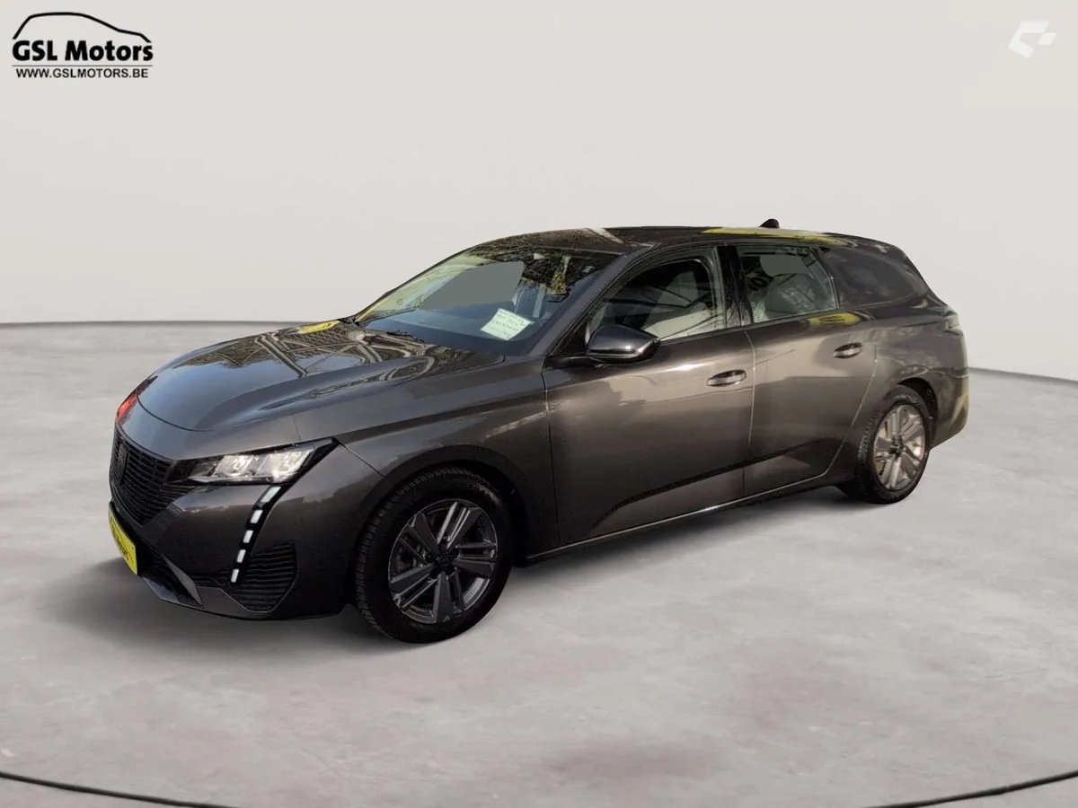 Peugeot 308 2022 — photo 1