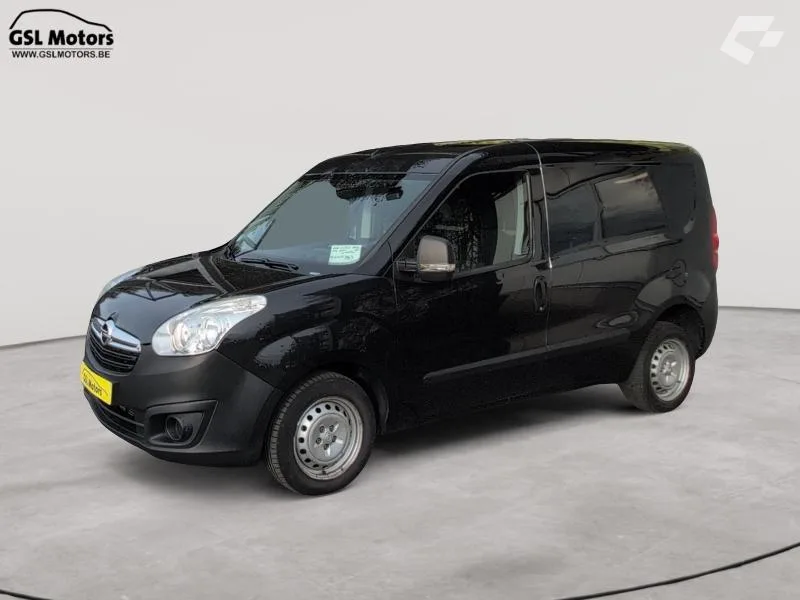 Opel Combo 2017 — photo 1