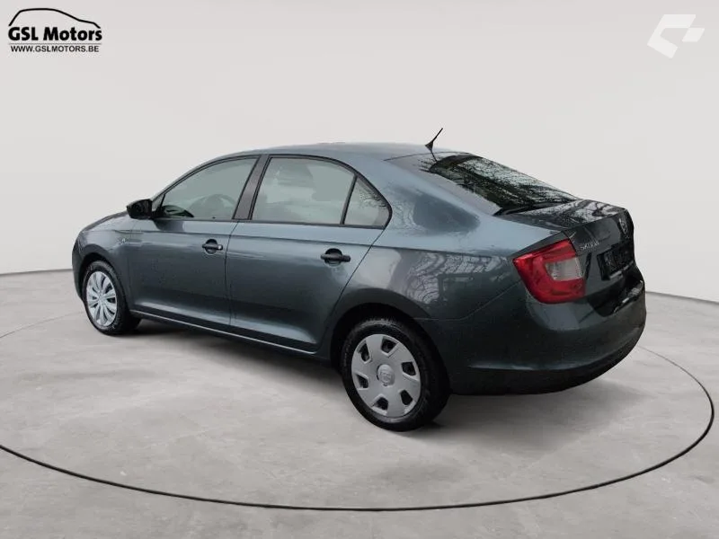 Skoda Rapid 2015 — photo 4