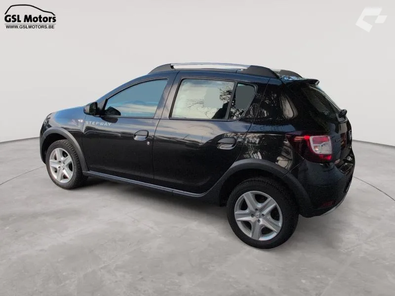 Dacia Sandero 2014 — photo 3