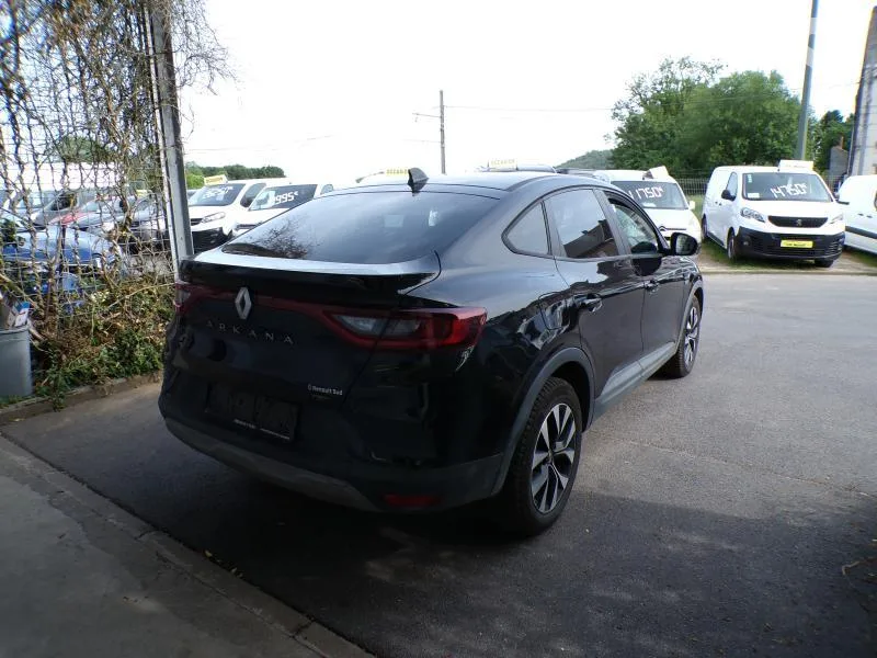 Renault Arkana 2023 — photo 4