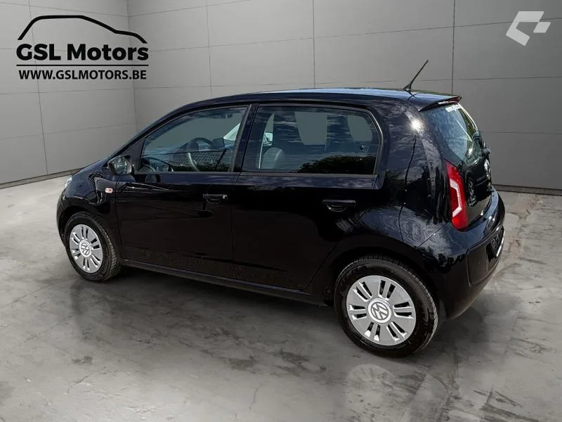 Volkswagen Up! 2015 — photo 4