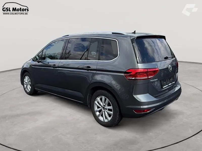 Volkswagen Touran 2018 — photo 4