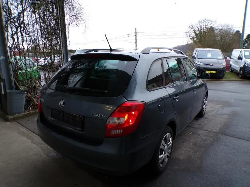 Skoda Fabia 2014 — photo 4