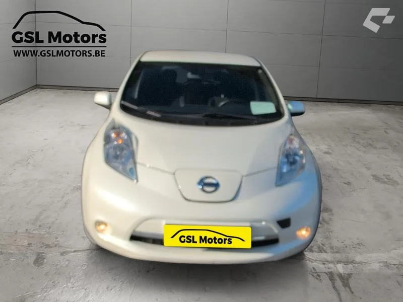 Nissan Leaf 2017 — photo 2