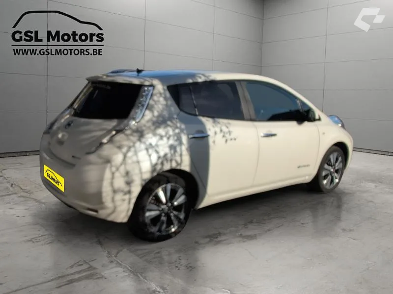 Nissan Leaf 2017 — photo 4