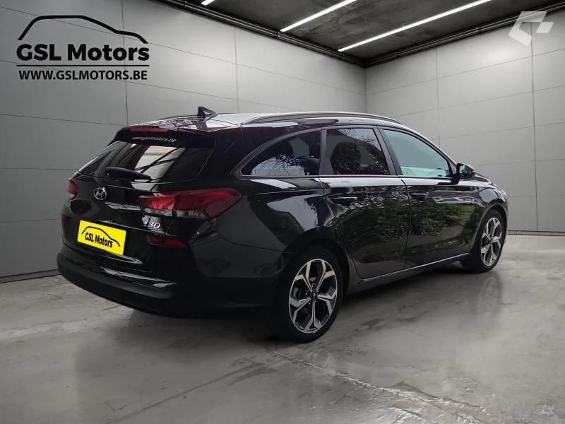 Hyundai i30 2017 — photo 4