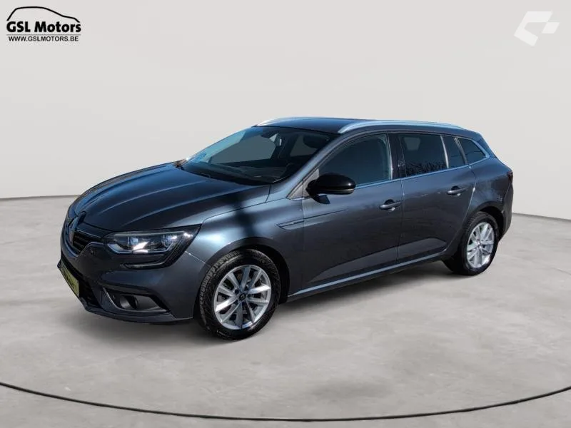 Renault Megane 2018 — photo 1