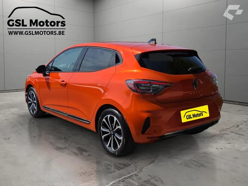 Renault Clio 2025 — photo 4