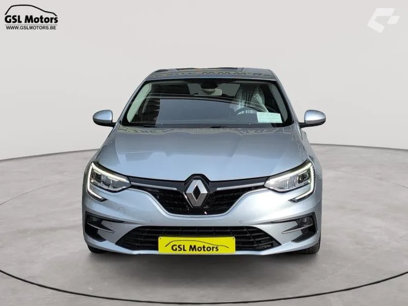 Renault Megane 2021 — photo 2