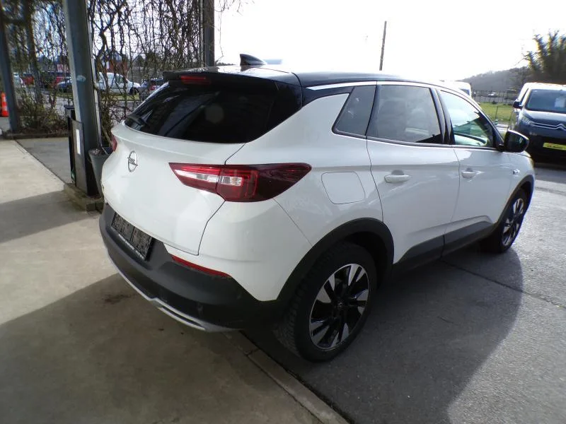 Opel Grandland X 2021 — photo 4
