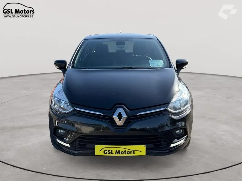 Renault Clio 2019 — photo 2