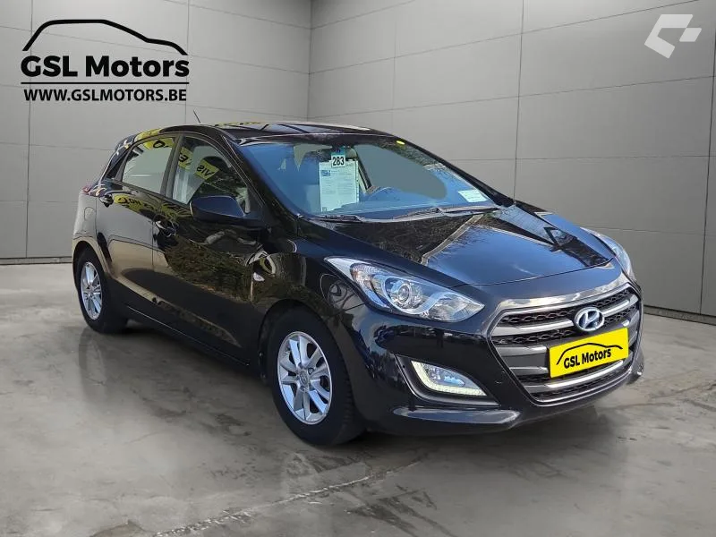 Hyundai i30 2017 — photo 3