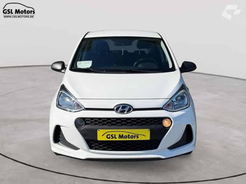 Hyundai i10 2019 — photo 1