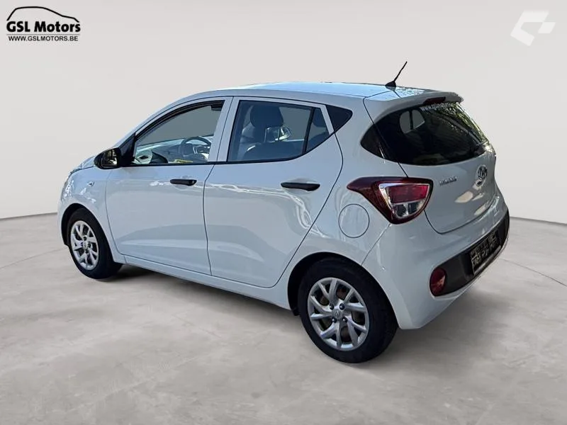 Hyundai i10 2019 — photo 3