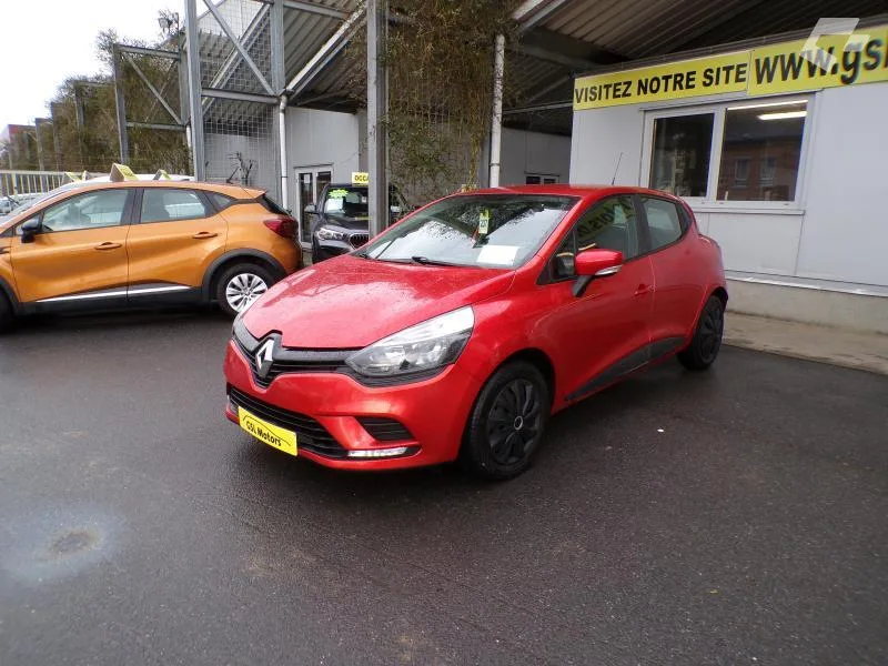 Renault Clio 2018 — photo 1