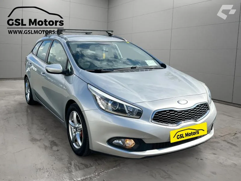 Kia Ceed Sportswagon 2013 — photo 3