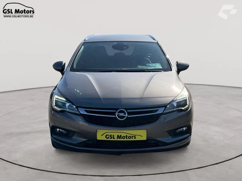 Opel Astra Sports Tourer 2017 — photo 2