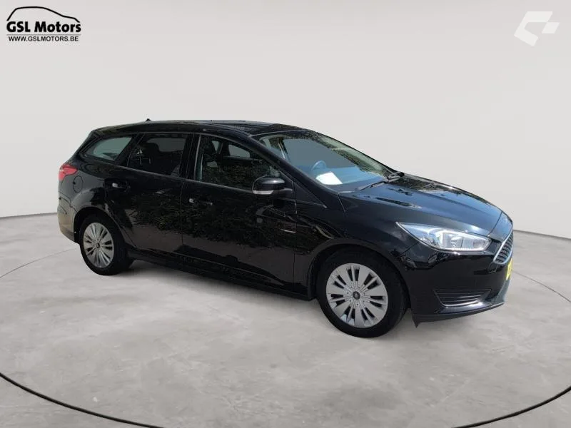 Ford Focus 2018 — photo 3
