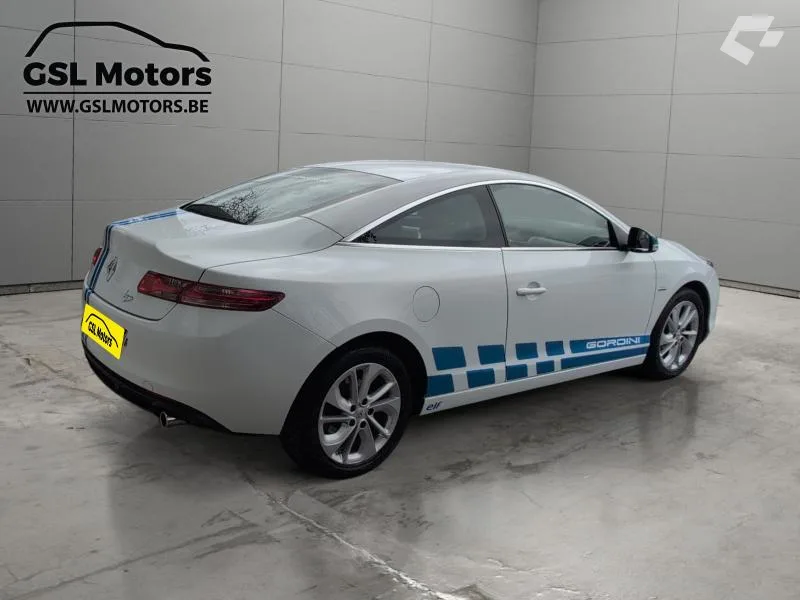Renault Laguna 2015 — photo 4