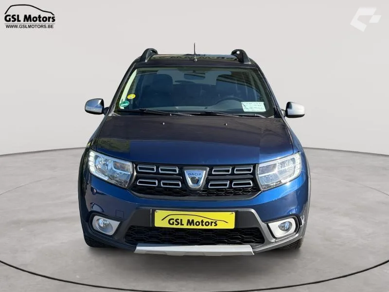 Dacia Sandero 2017 — photo 2