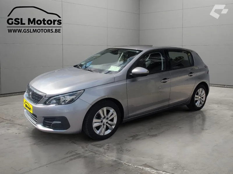 Peugeot 308 2019 — photo 1