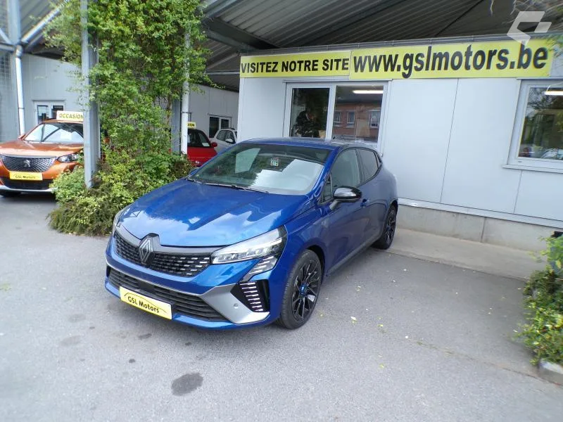 Renault Clio — photo 1
